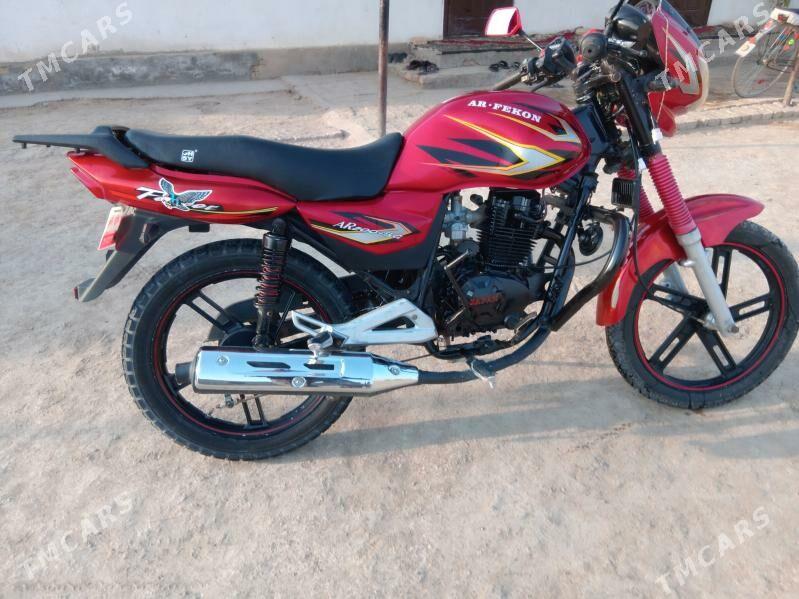 Fekon FK150-8G 2015 - 15 000 TMT - Ýolöten - img 2