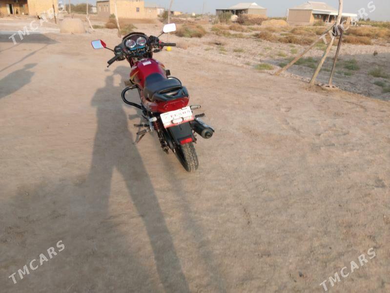 Fekon FK150-8G 2015 - 15 000 TMT - Ёлётен - img 1