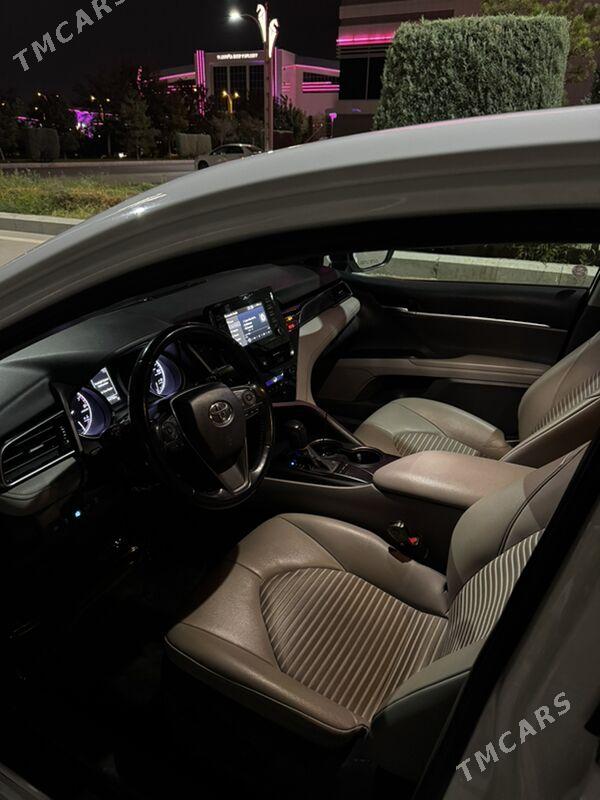Toyota Camry 2022 - 380 000 TMT - Ашхабад - img 9