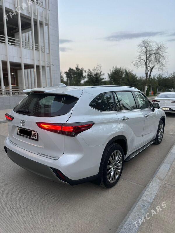 Toyota Highlander 2023 - 880 000 TMT - Hitrowka - img 1