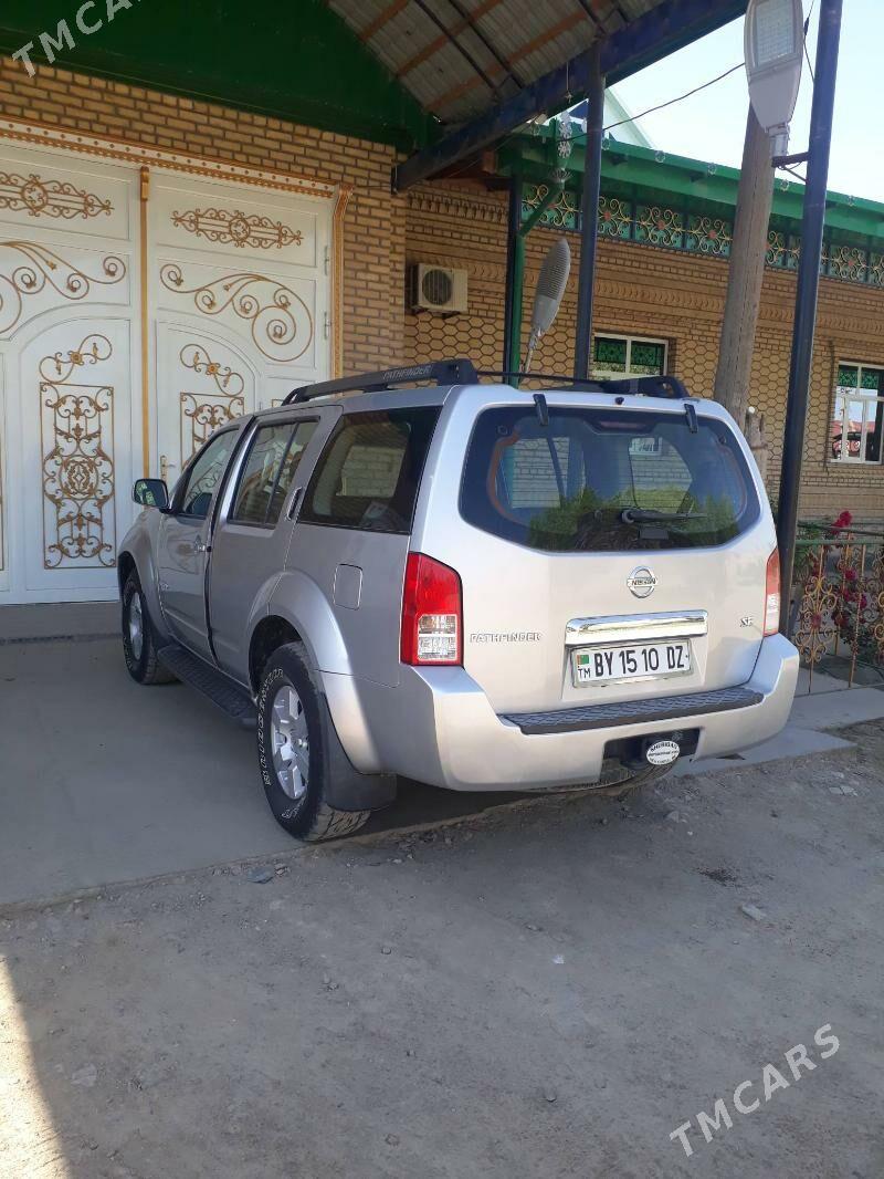 Nissan Pathfinder 2004 - 140 000 TMT - Köneürgenç - img 2