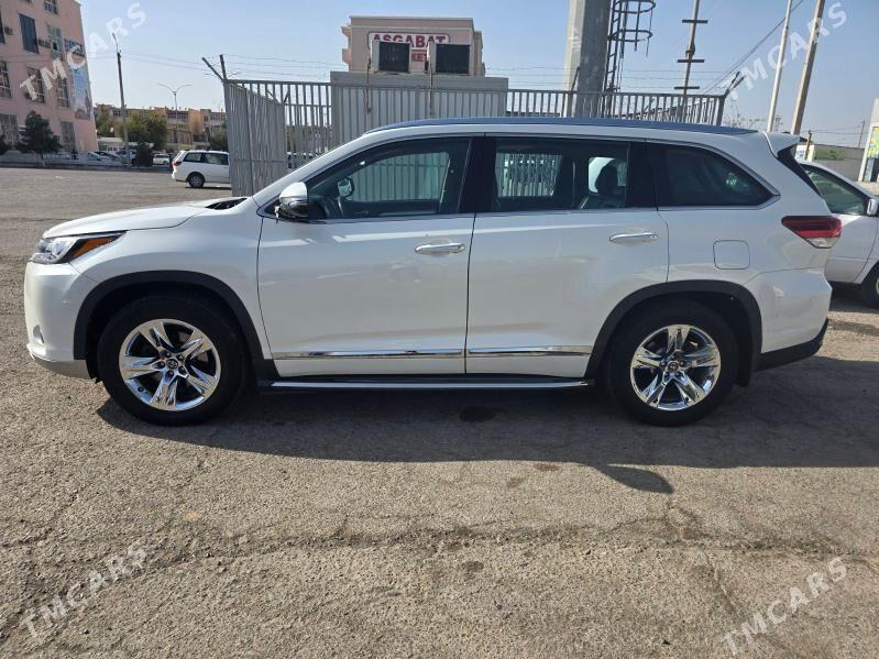 Toyota Highlander 2017 - 398 000 TMT - Байрамали - img 7