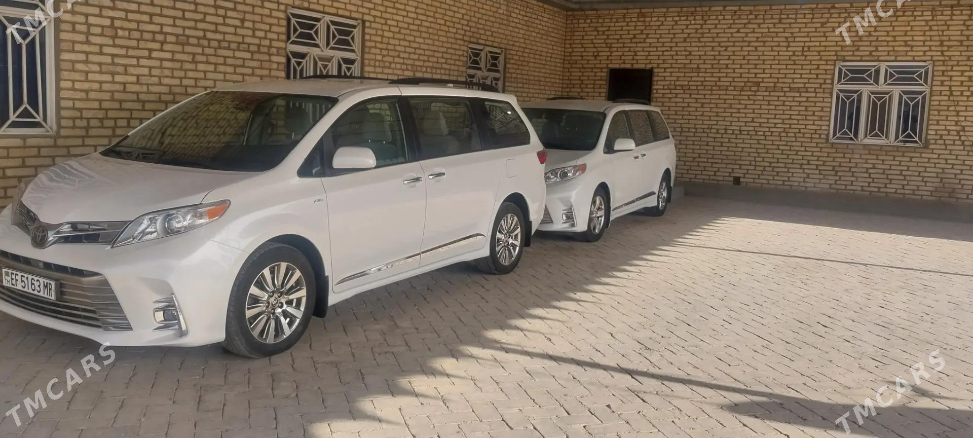 Toyota Sienna 2020 - 500 000 TMT - Mary - img 5