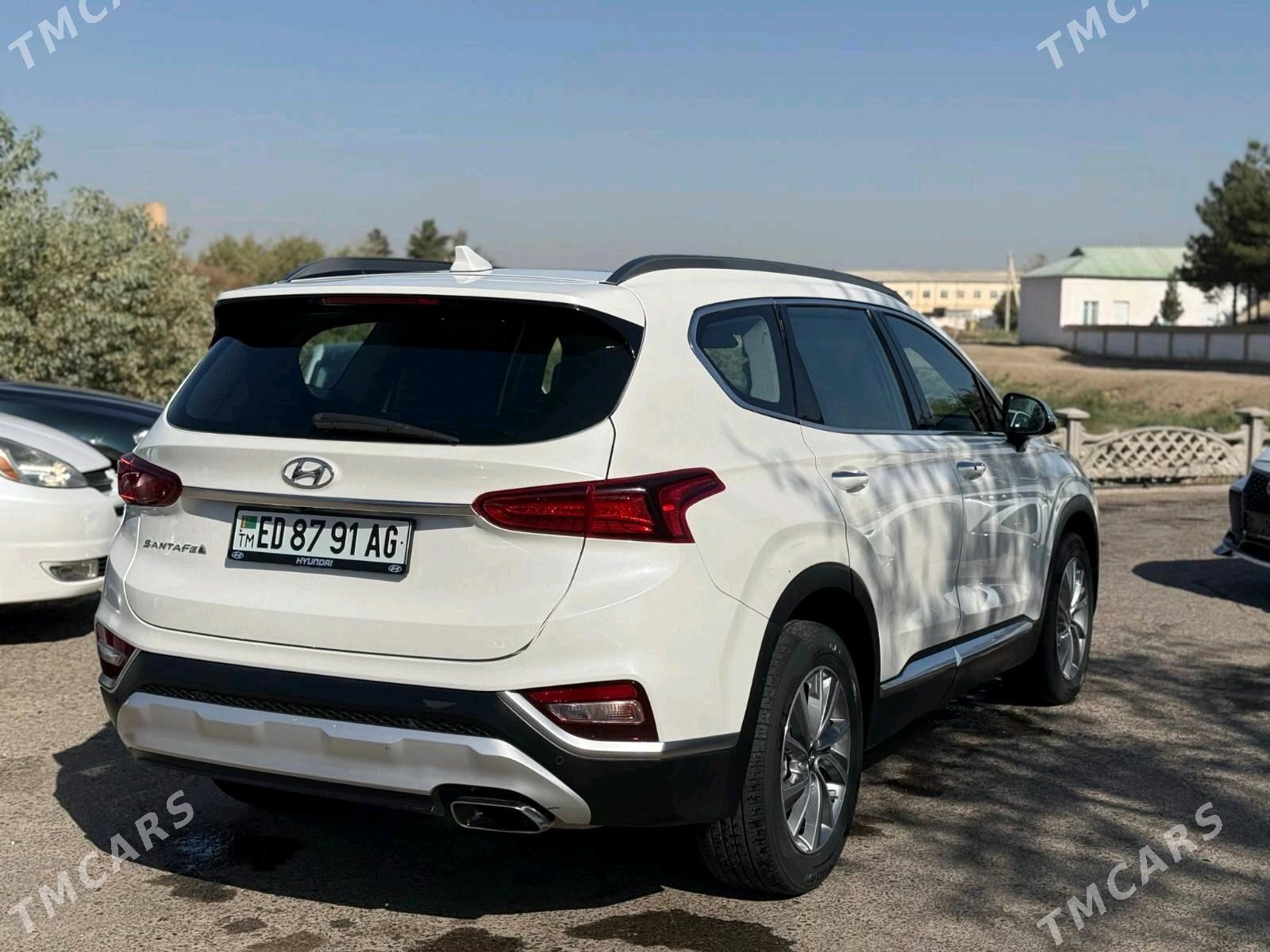 Hyundai Santa Fe 2021 - 350 000 TMT - Мары - img 2