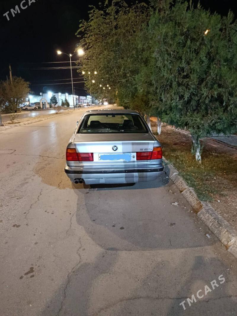 BMW 525 1990 - 36 000 TMT - Balkanabat - img 2