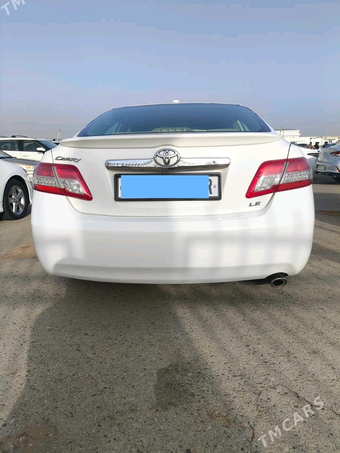 Toyota Camry 2011 - 180 000 TMT - Мары - img 1