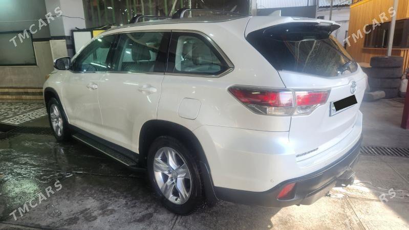 Toyota Highlander 2016 - 370 000 TMT - Мары - img 2