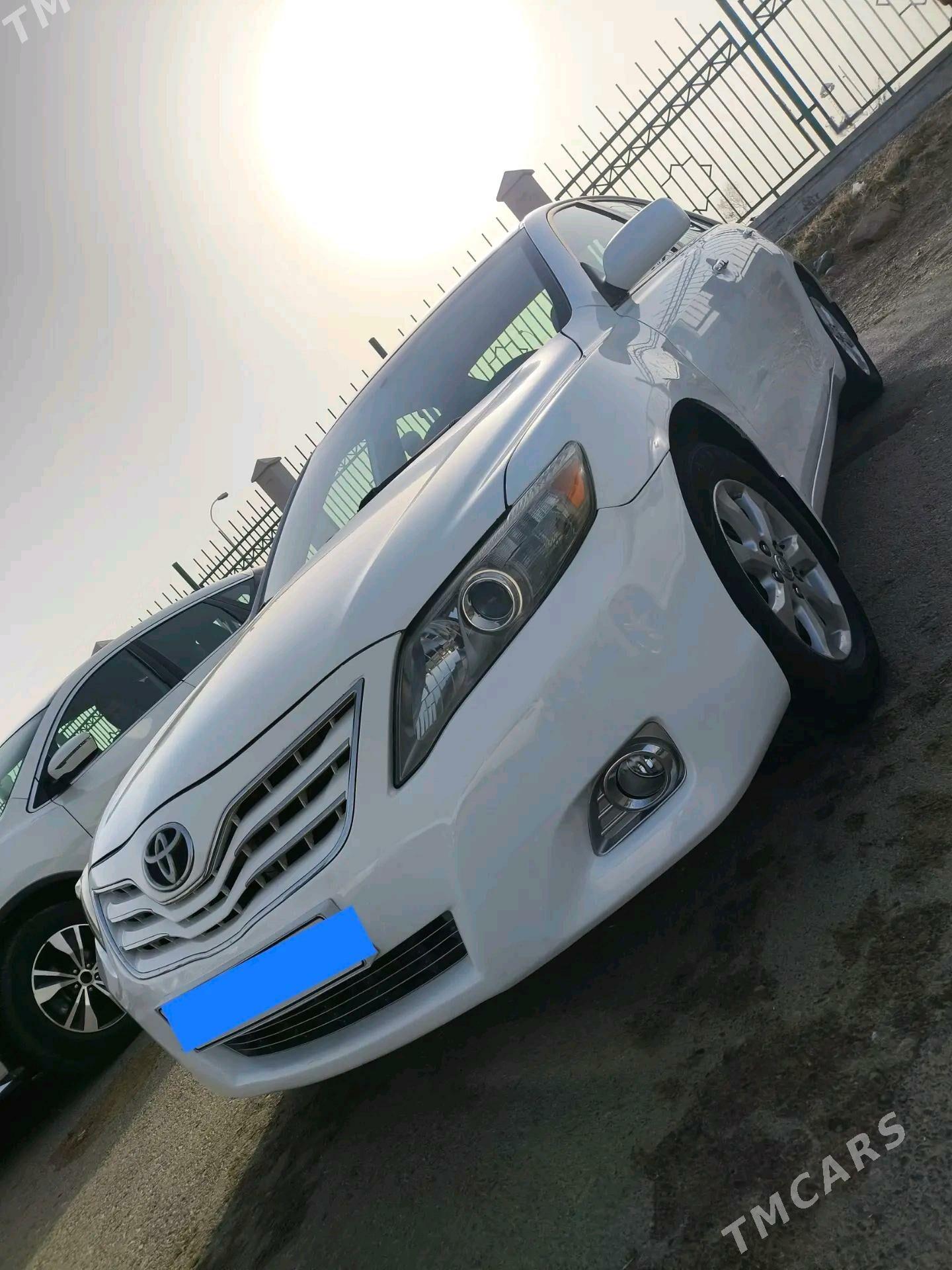 Toyota Camry 2011 - 180 000 TMT - Мары - img 2