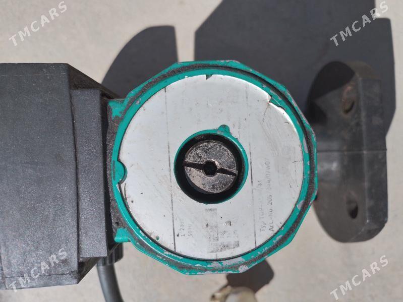 nasos ateplenya - Балканабат - img 3