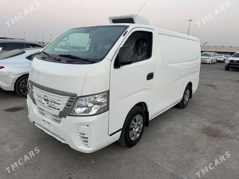 Nissan Urvan 2023 - 340 000 TMT - Мары - img 2