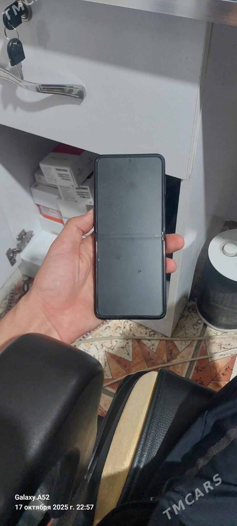 Samsung Z flip3 5g  8.128 - Бахарден - img 1