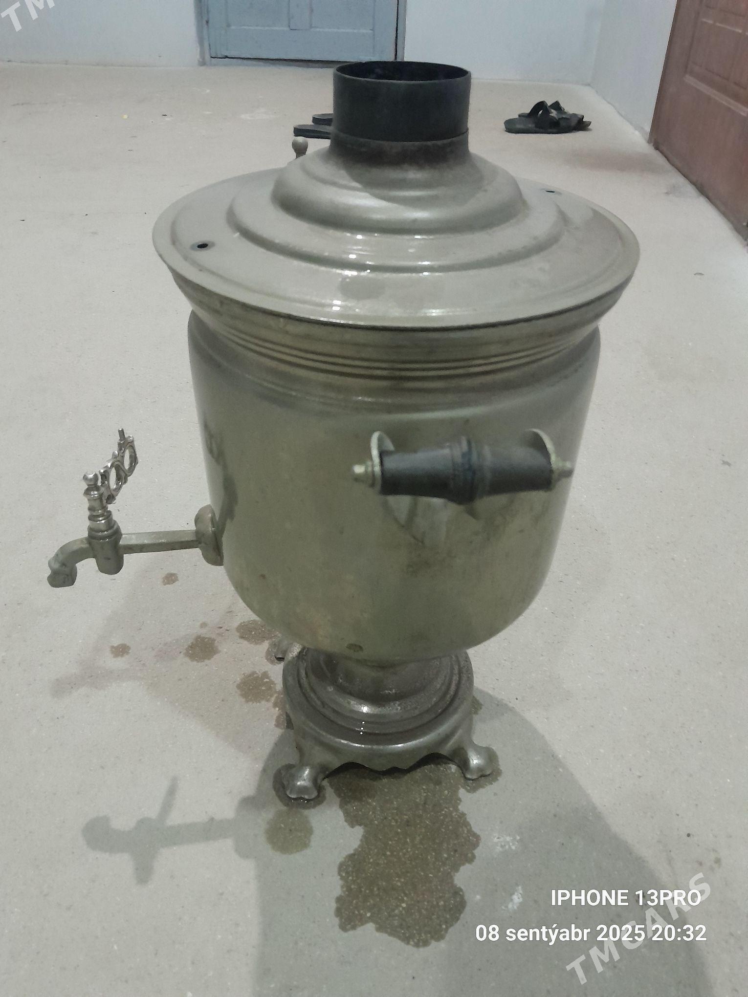 Satlyk samawer - Гумдаг - img 1