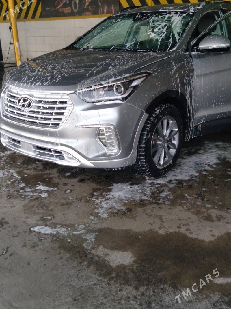Hyundai Santa Fe 2019 - 280 000 TMT - Gubadag - img 3