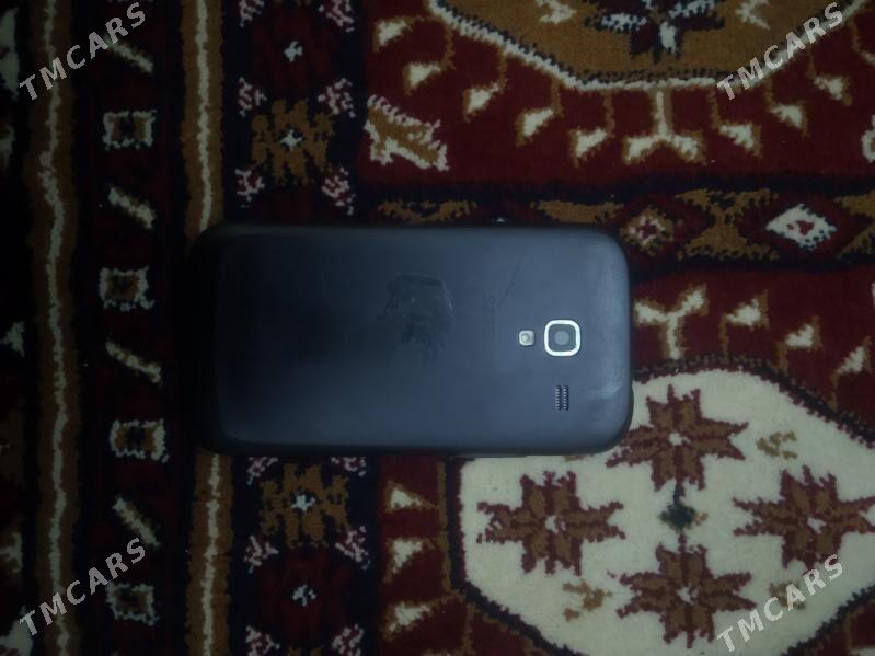 Samsung galaxy GT-I8160L - Büzmeýin GRES - img 4