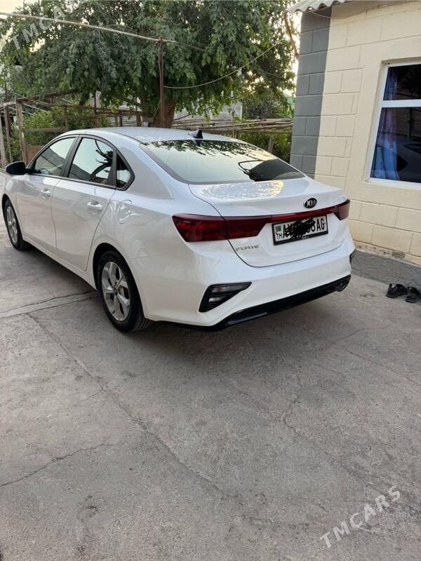 Kia Forte 2020 - 254 000 TMT - Ашхабад - img 2
