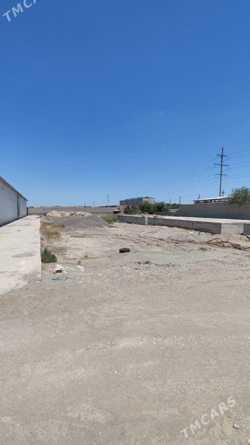 Sklad, onumcilik - Türkmenabat - img 1