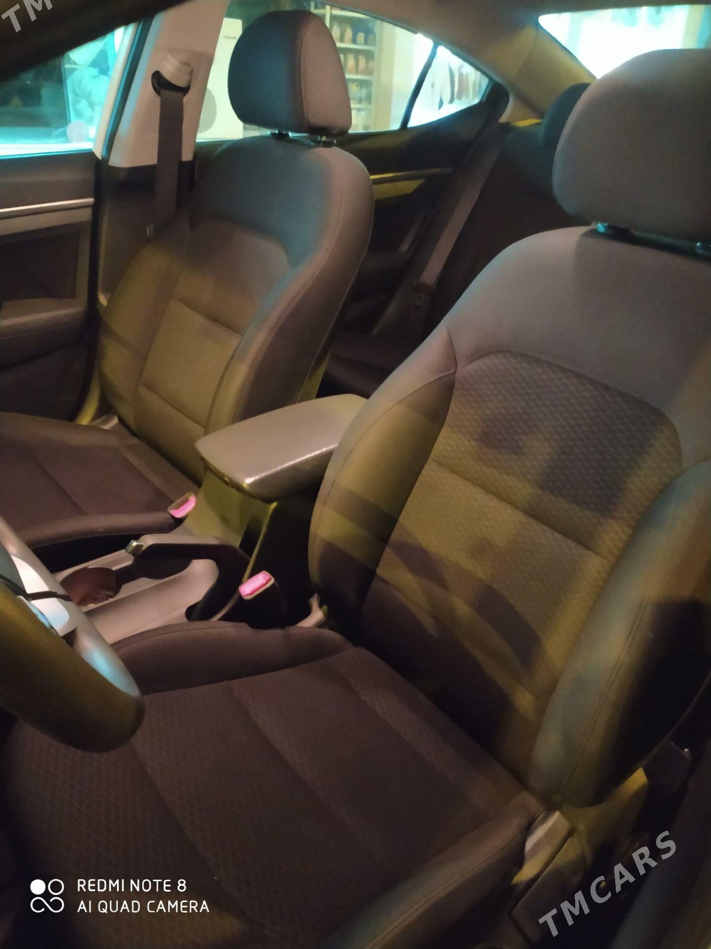 Hyundai Elantra 2020 - 230 000 TMT - Мары - img 8