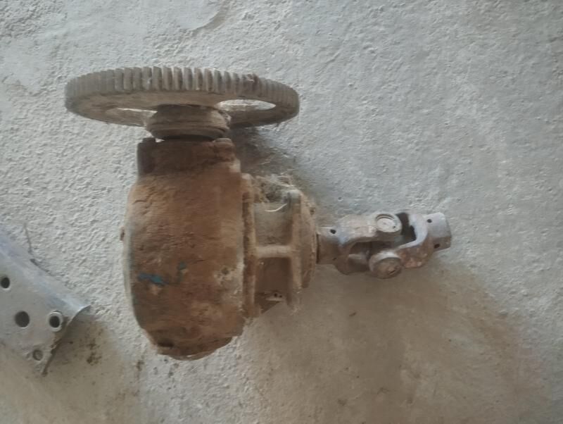 reduktr 1/2 1 600 TMT - Бузмеин - img 2