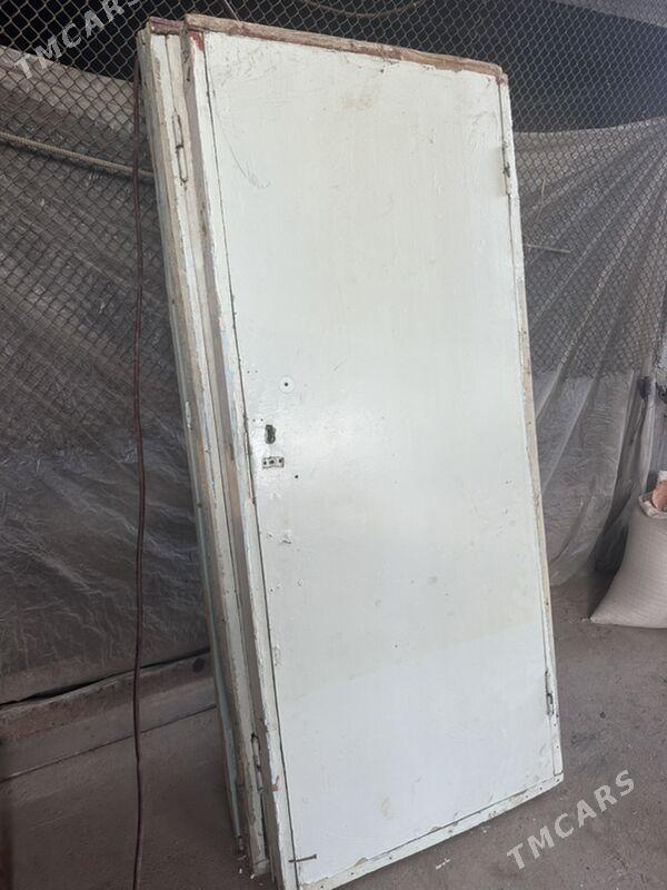 agaç aýna gapy - Яшлык - img 3