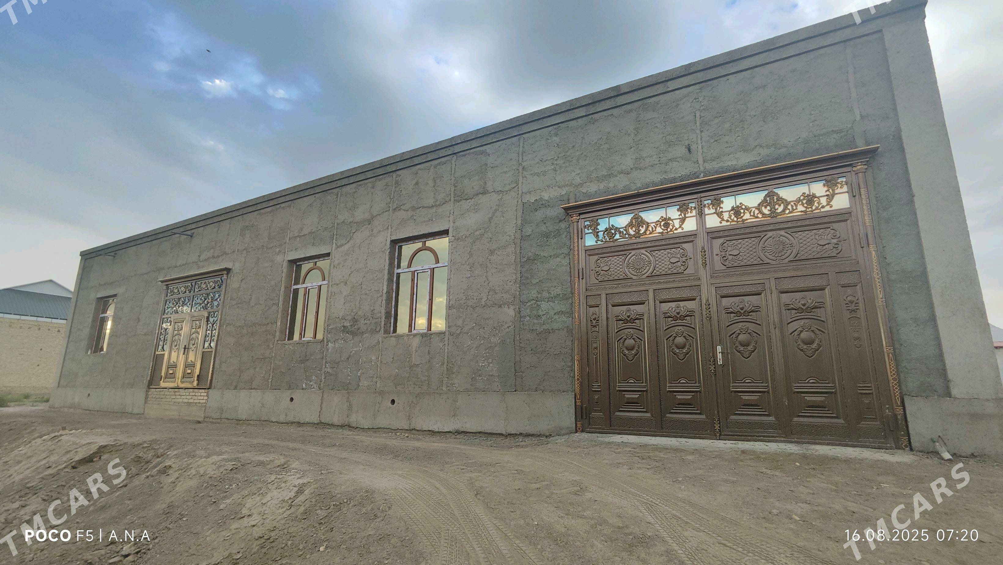 Satlyk jay - Гурбансолтан Едже - img 2