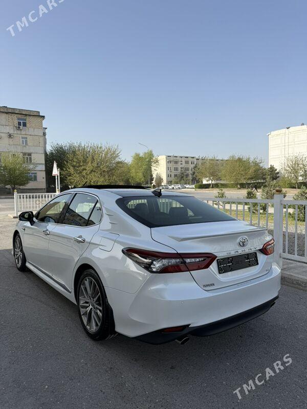 Toyota Camry 2022 - 650 000 TMT - Aşgabat - img 5