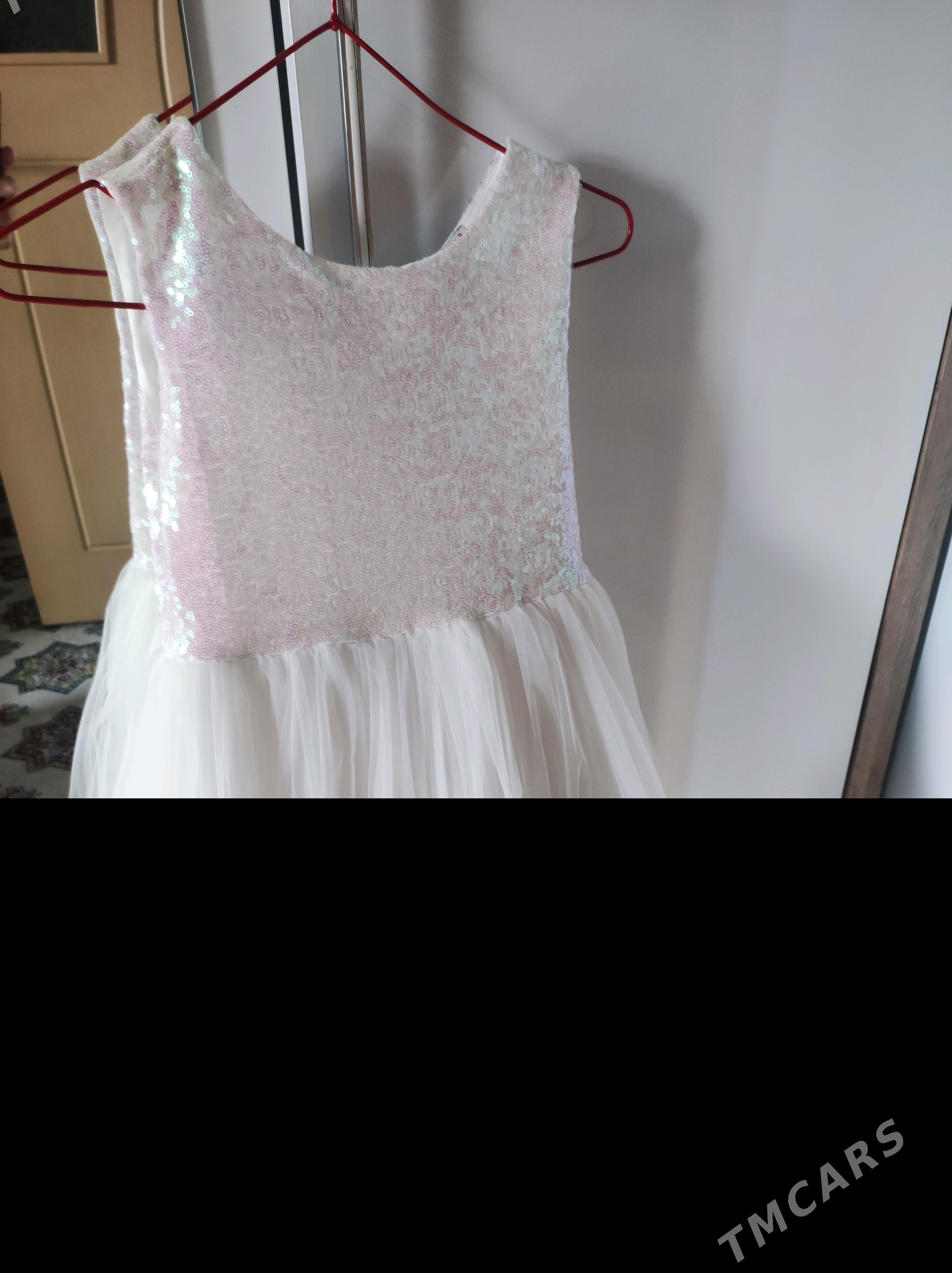 prokat köýnekler - Кëши - img 6