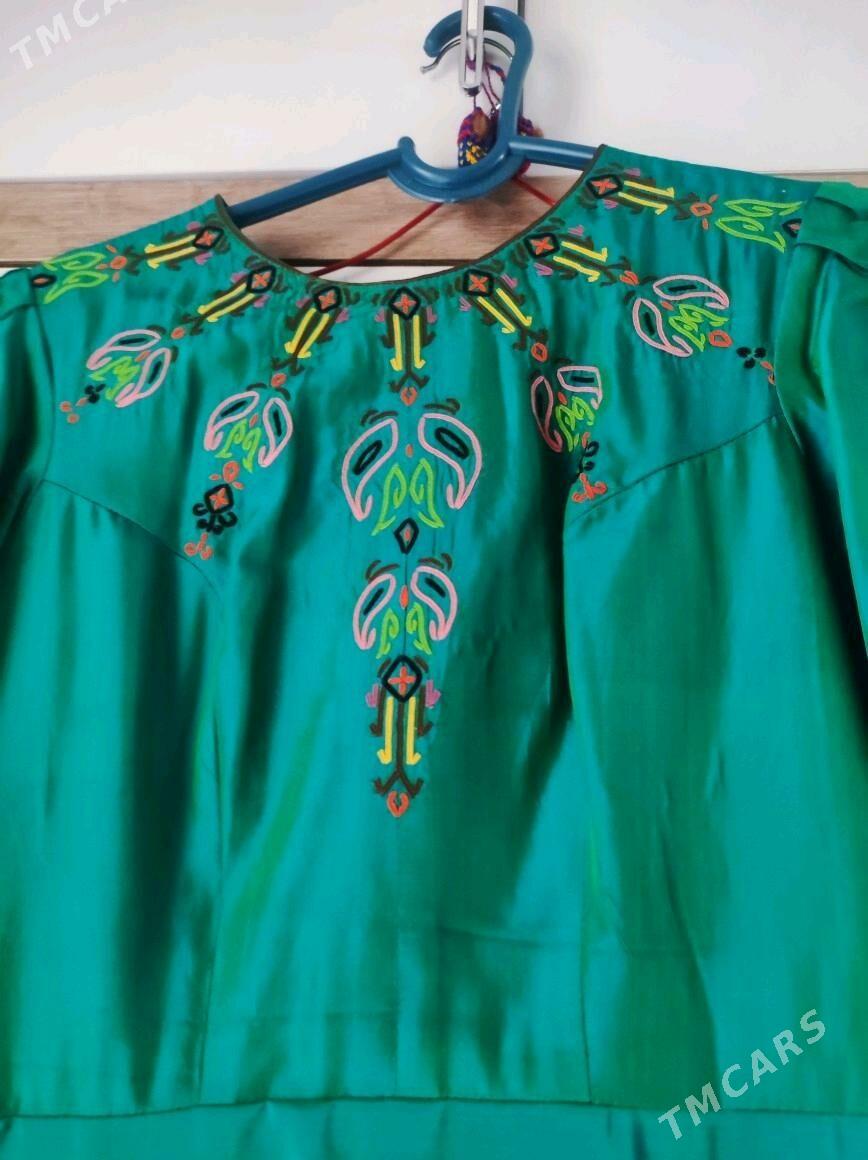 prokat köýnekler - Кëши - img 5