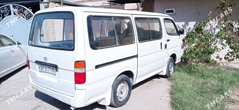 Toyota Hiace 1997 - 75 555 TMT - Мары - img 1