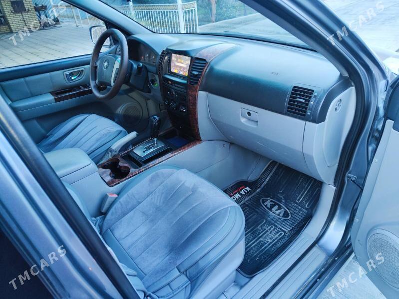 Kia Sorento 2005 - 125 000 TMT - Мары - img 2