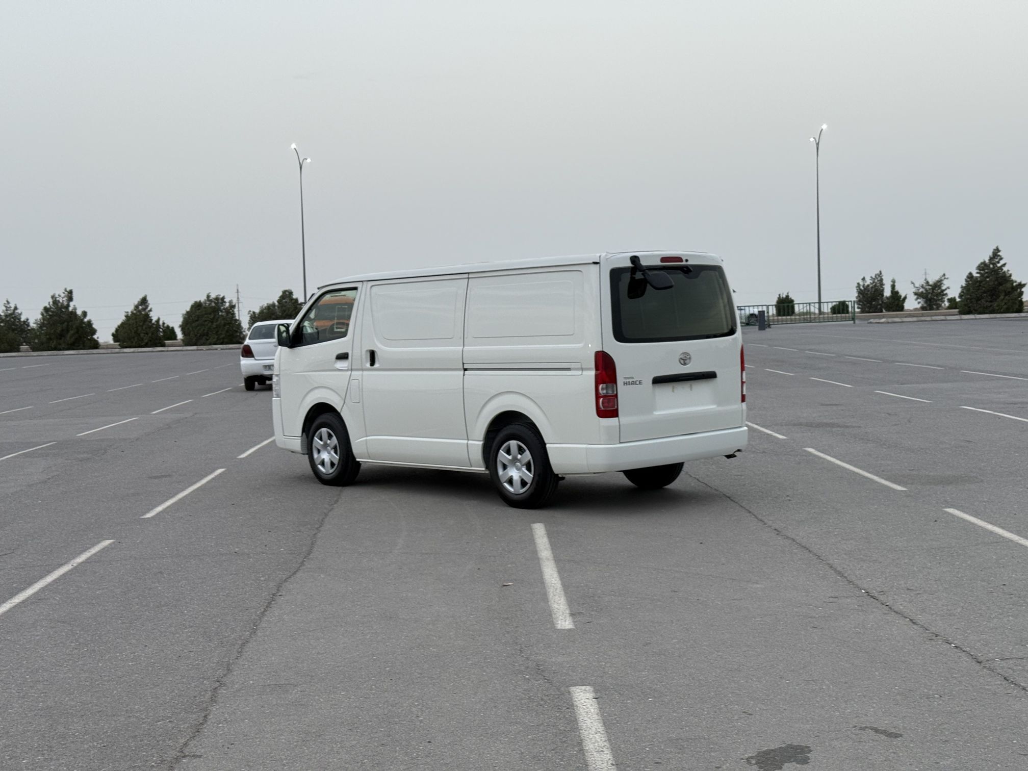 Toyota Hiace 2025 - 455 000 TMT - Aşgabat - img 4