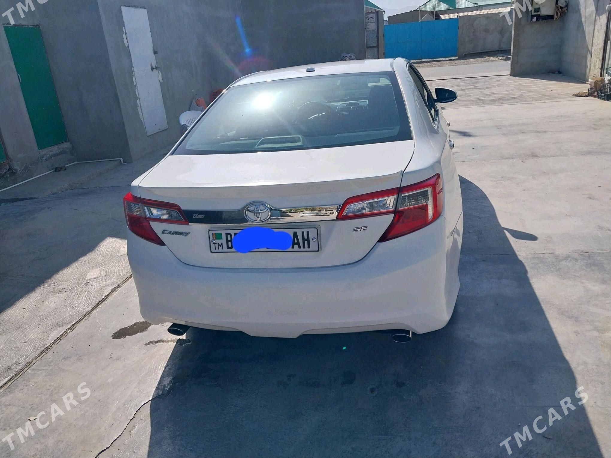 Toyota Camry 2012 - 230 000 TMT - Gökdepe - img 2