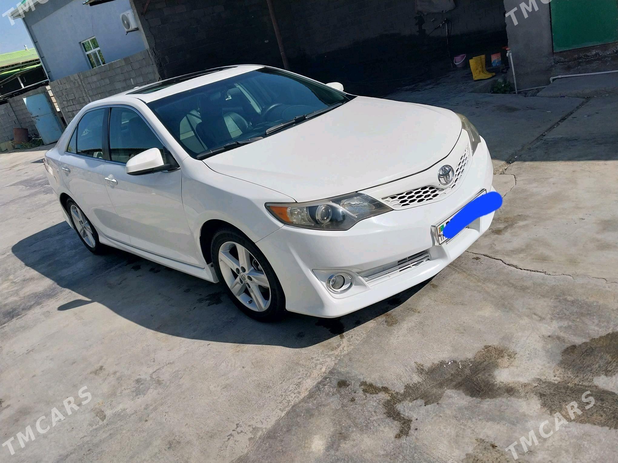 Toyota Camry 2012 - 230 000 TMT - Gökdepe - img 3
