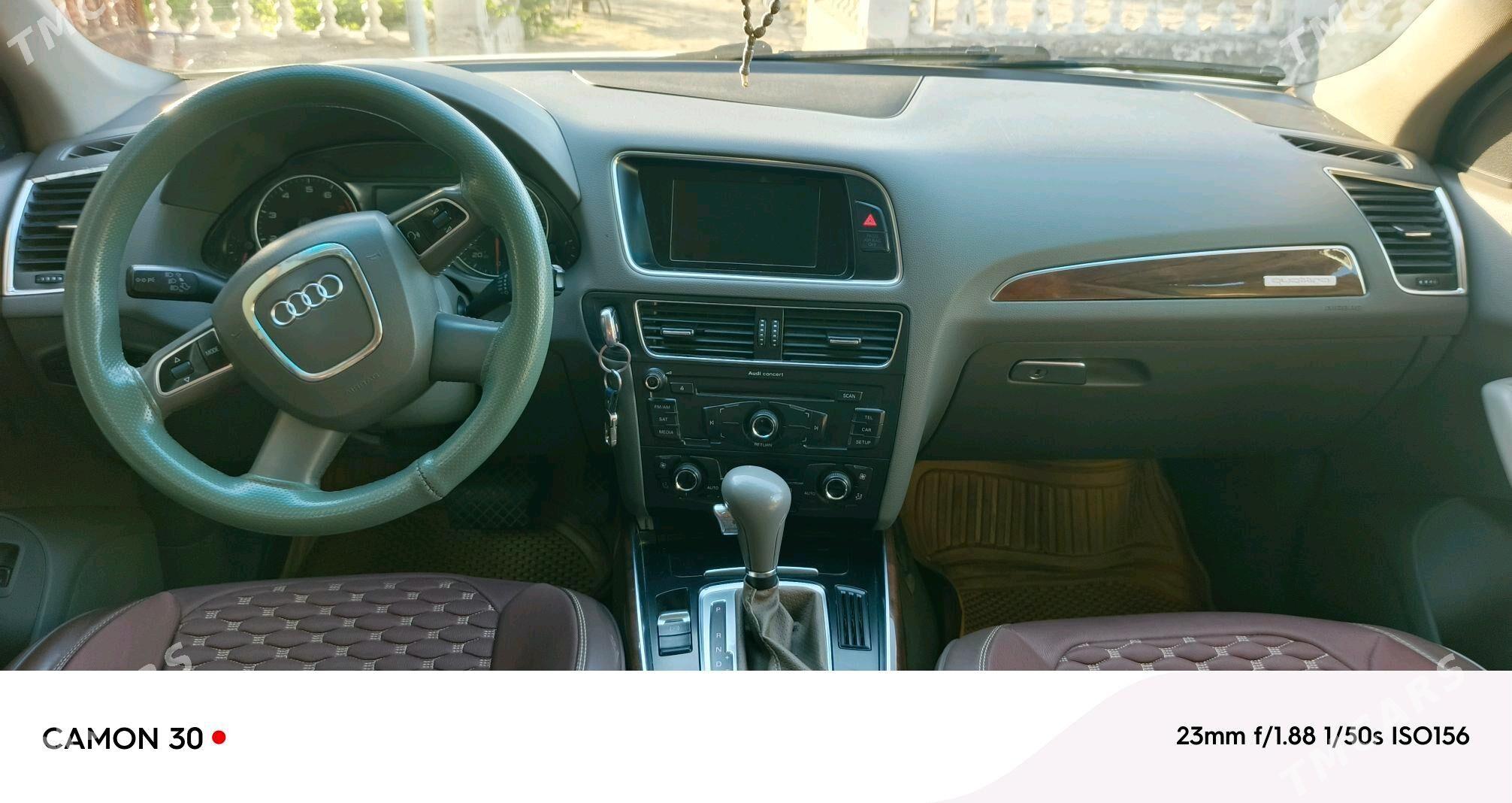 Audi Q5 2010 - 180 000 TMT - Туркменгала - img 9
