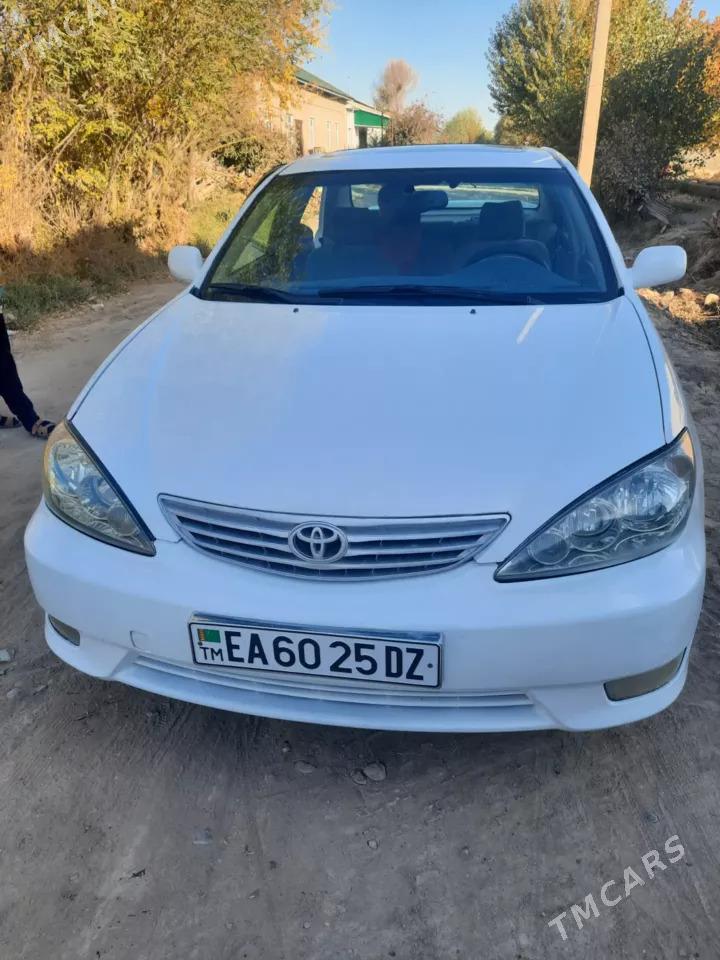 Toyota Camry 2002 - 145 000 TMT - Köneürgenç - img 3