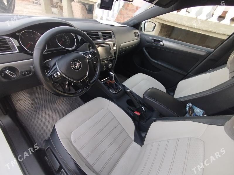 Volkswagen Jetta 2016 - 180 000 TMT - Türkmenbaşy - img 1