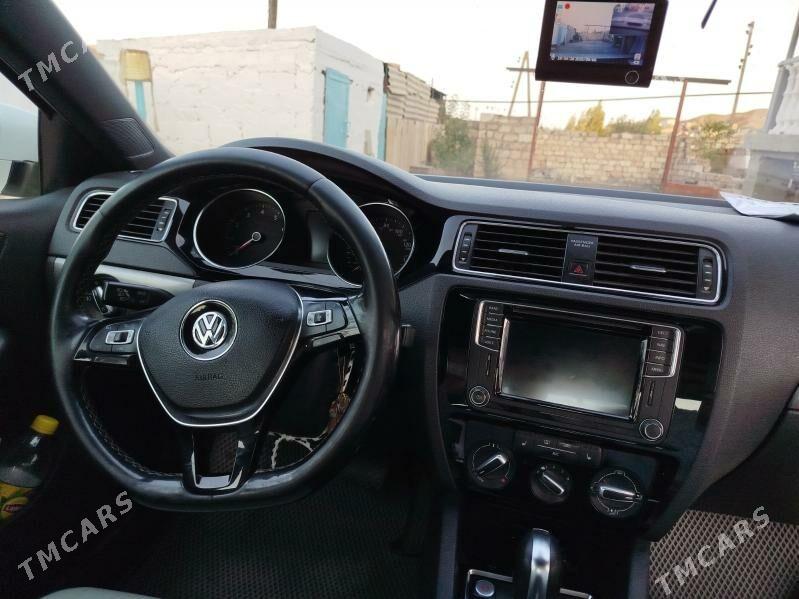Volkswagen Jetta 2016 - 180 000 TMT - Türkmenbaşy - img 4