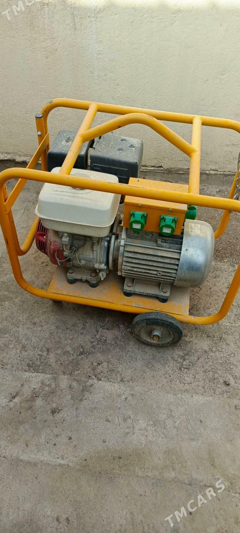 generator generatr - Büzmeýin - img 1