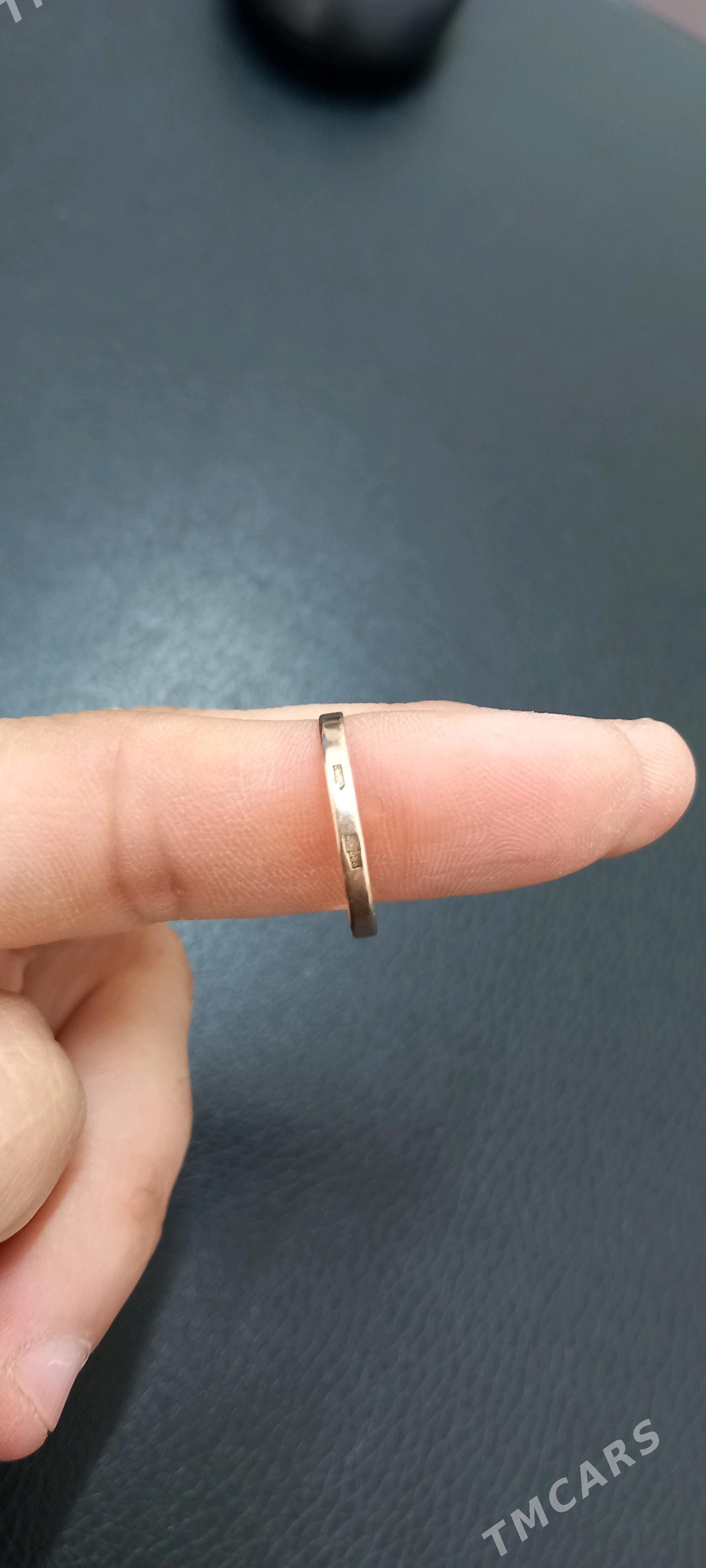 Gyzyl yuzuk - Änew - img 1