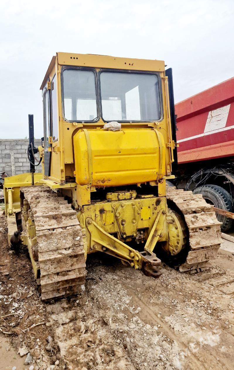 Caterpillar Dozer 2010 - 125 000 TMT - Aşgabat - img 2