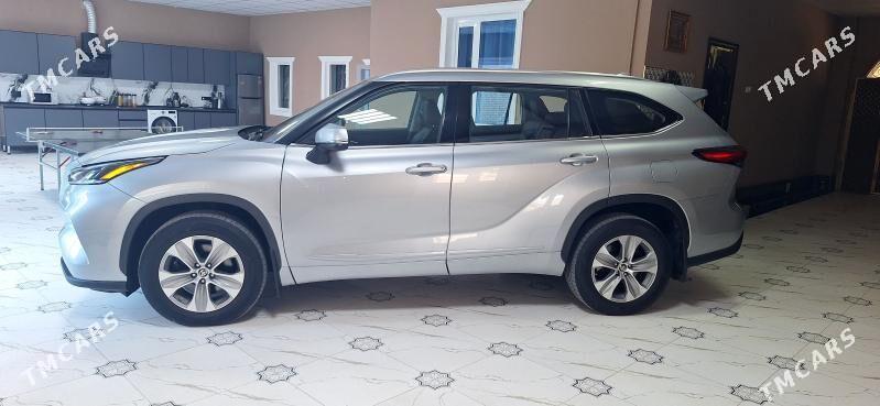Toyota Highlander 2021 - 520 000 TMT - Дянев - img 2