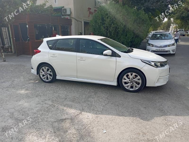 Toyota Corolla 2015 - 179 000 TMT - Гуртли - img 3