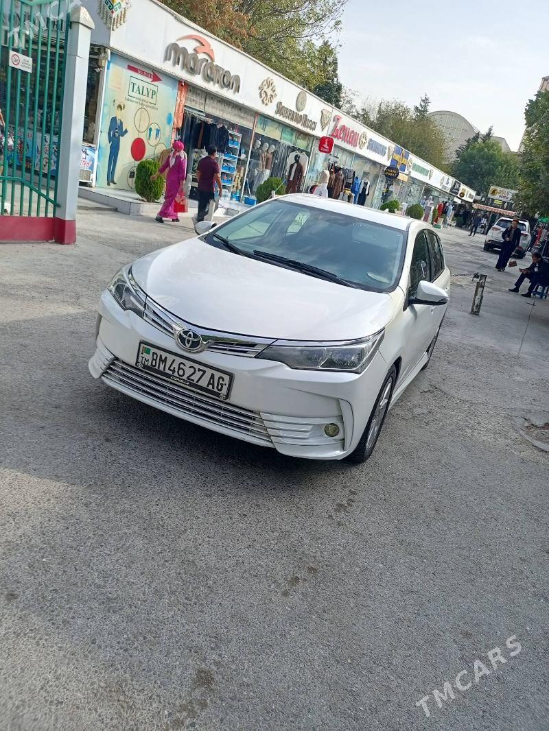 Toyota Corolla 2015 - 179 000 TMT - Гуртли - img 2