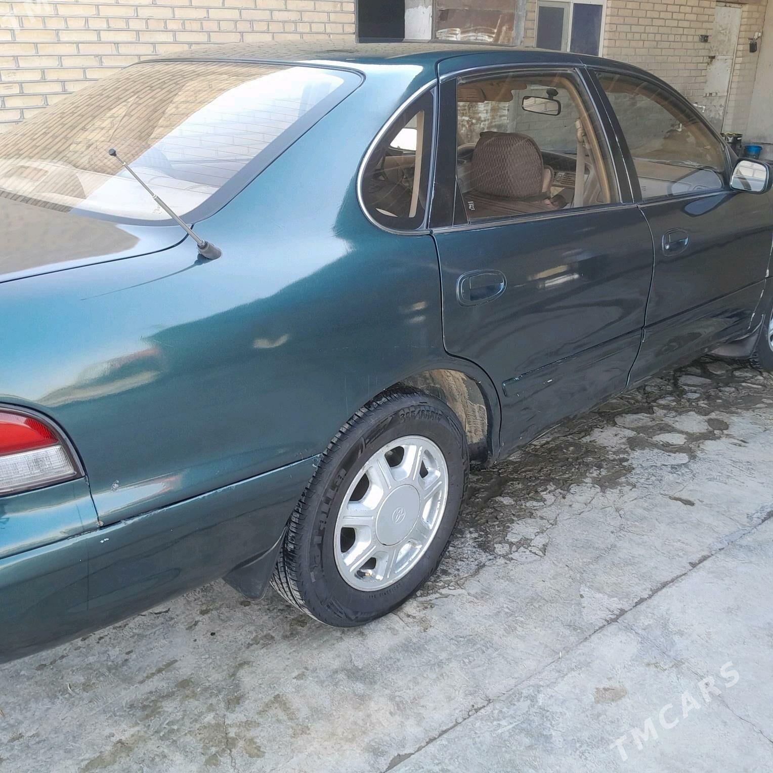 Toyota Avalon 1996 - 120 000 TMT - Мары - img 1