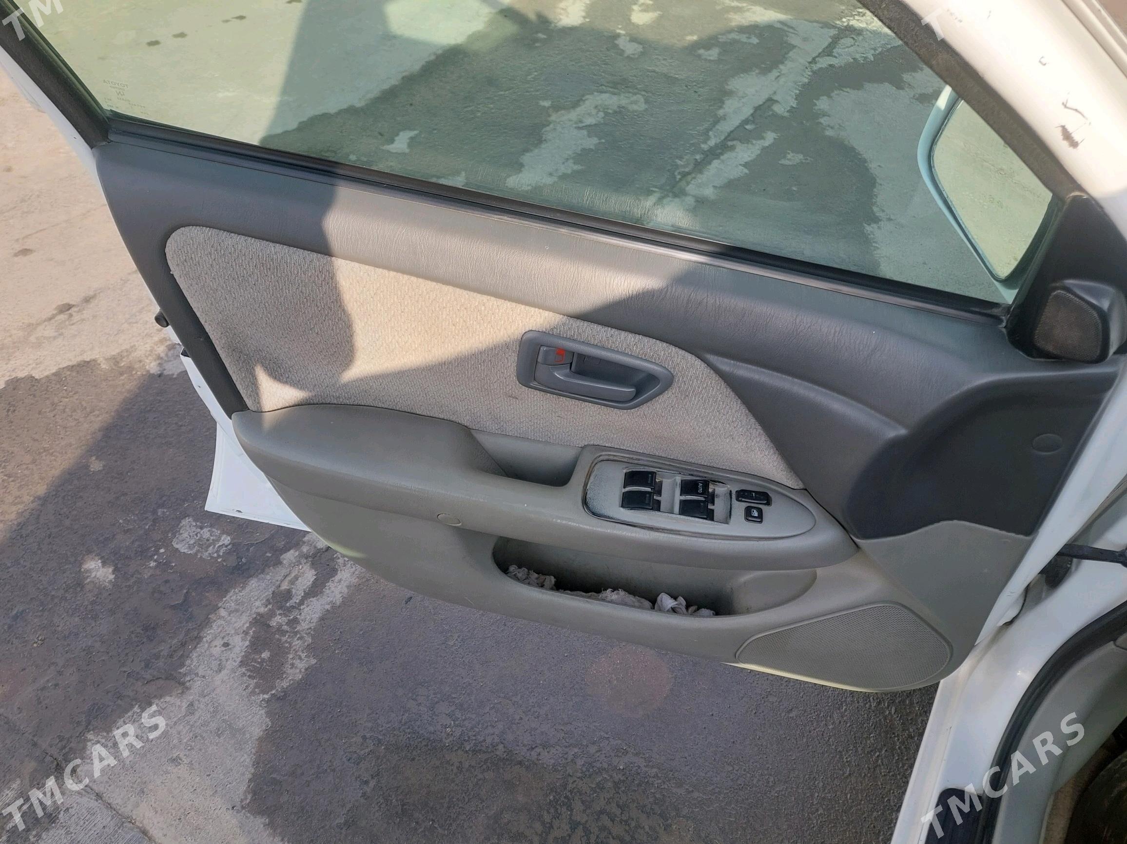 Toyota Camry 2001 - 135 000 TMT - Mary - img 10