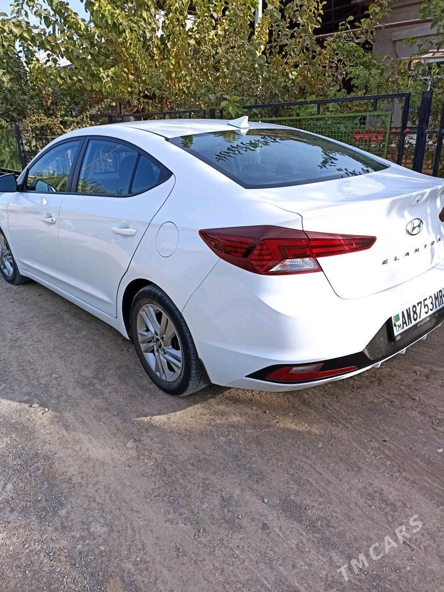 Hyundai Elantra 2020 - 220 000 TMT - Мары - img 4