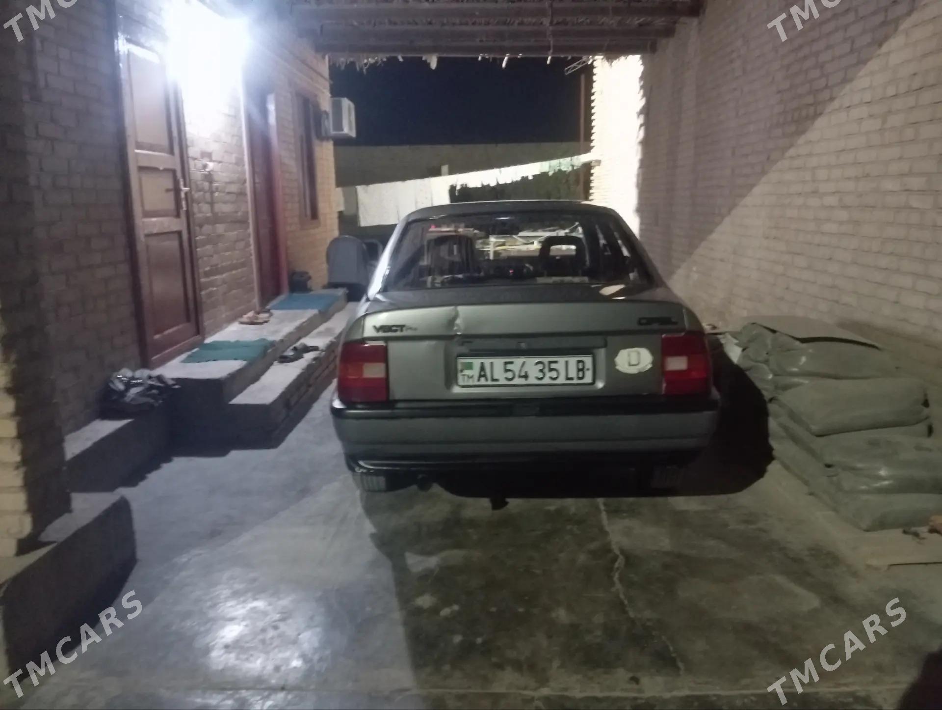 Opel Vectra 1991 - 28 000 TMT - Чарджоу - img 3