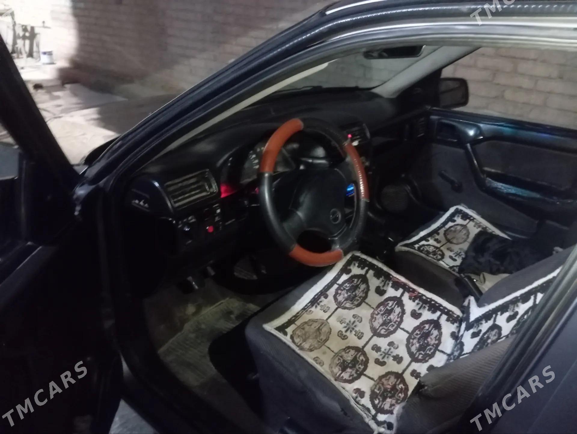 Opel Vectra 1991 - 28 000 TMT - Чарджоу - img 2