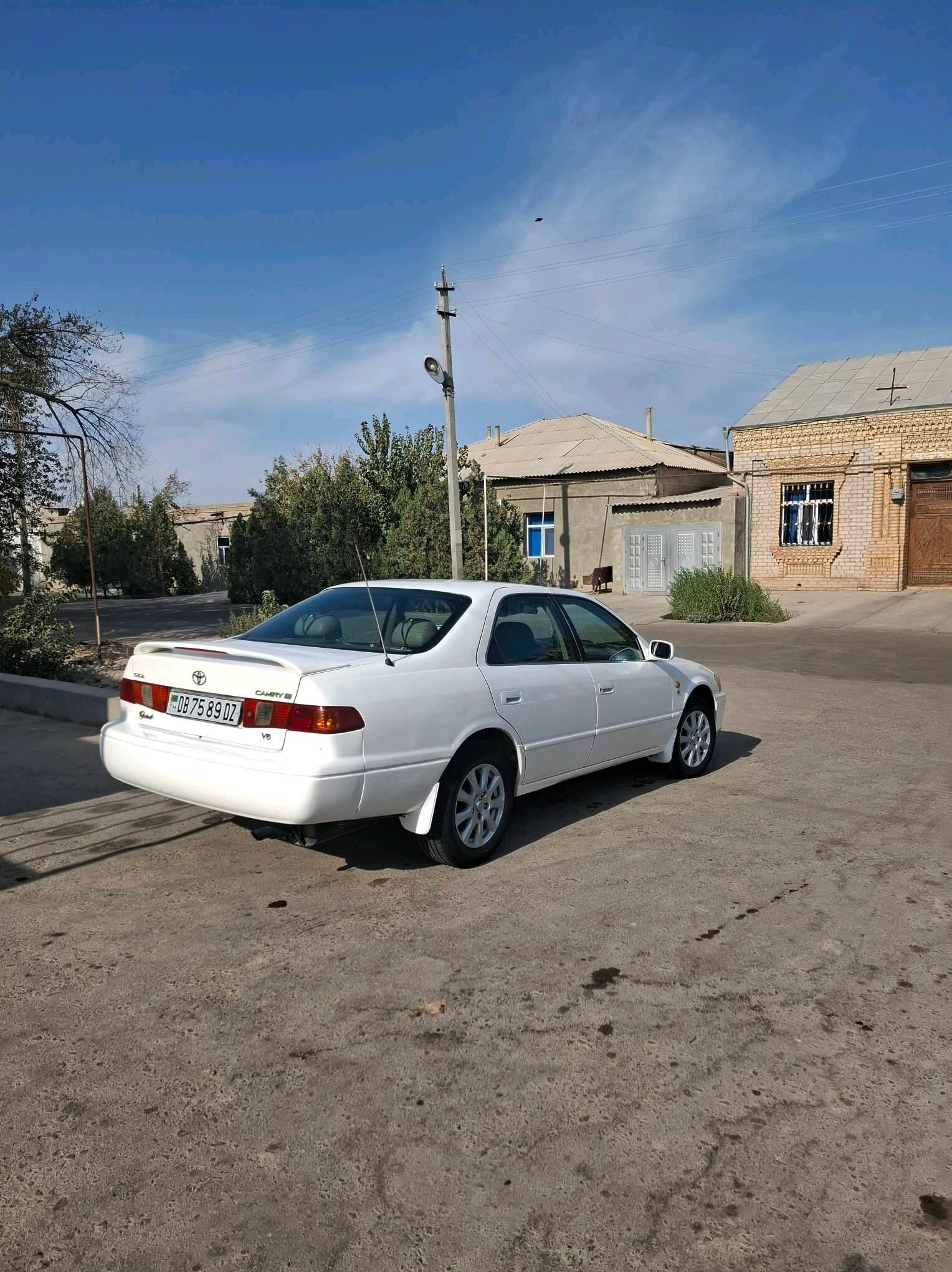 Toyota Camry 1998 - 135 000 TMT - Görogly (Tagta) - img 4