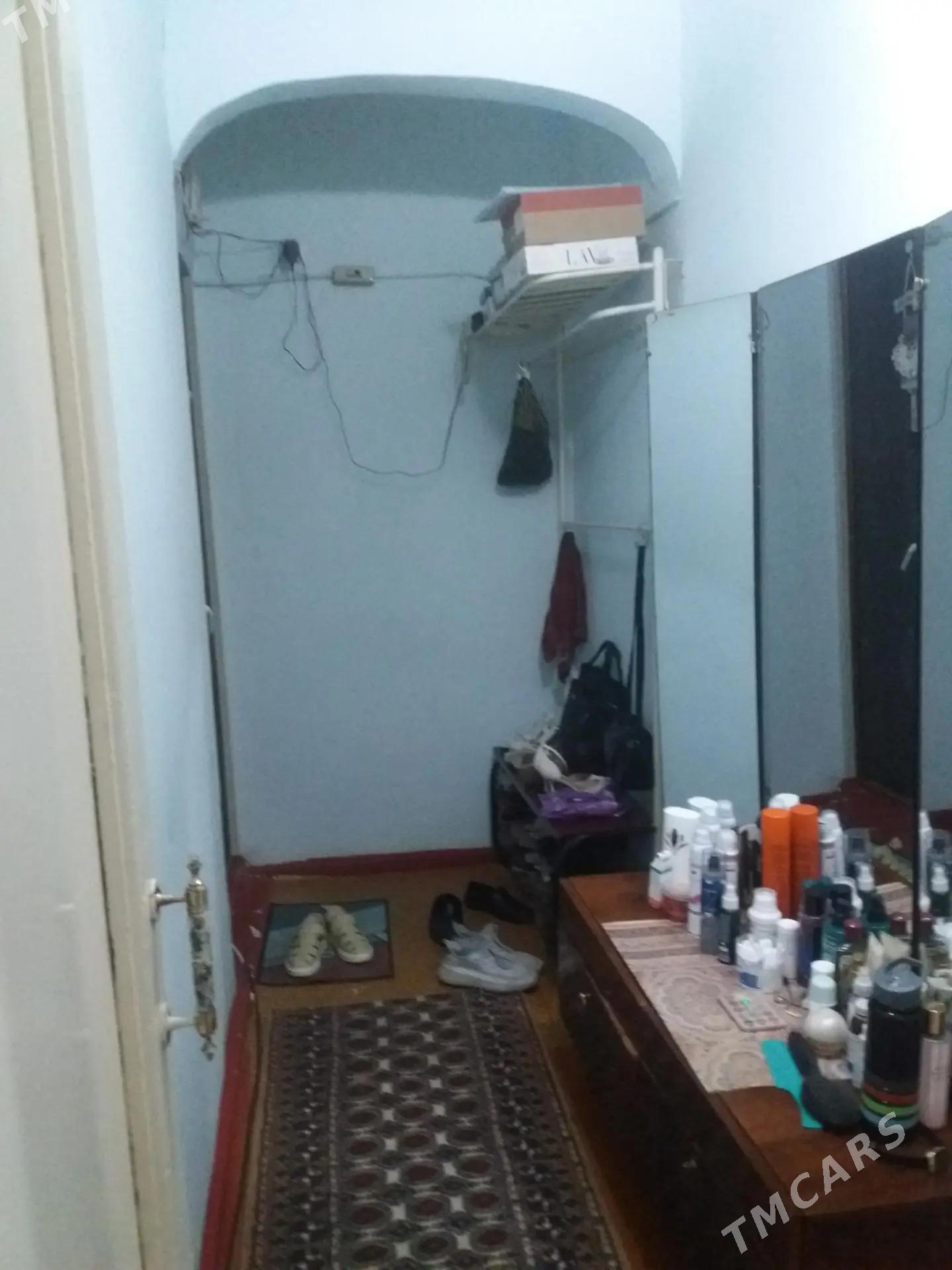 11 mkr, 4/3.et, 1komnt, 11мкр - 11 мкр - img 1