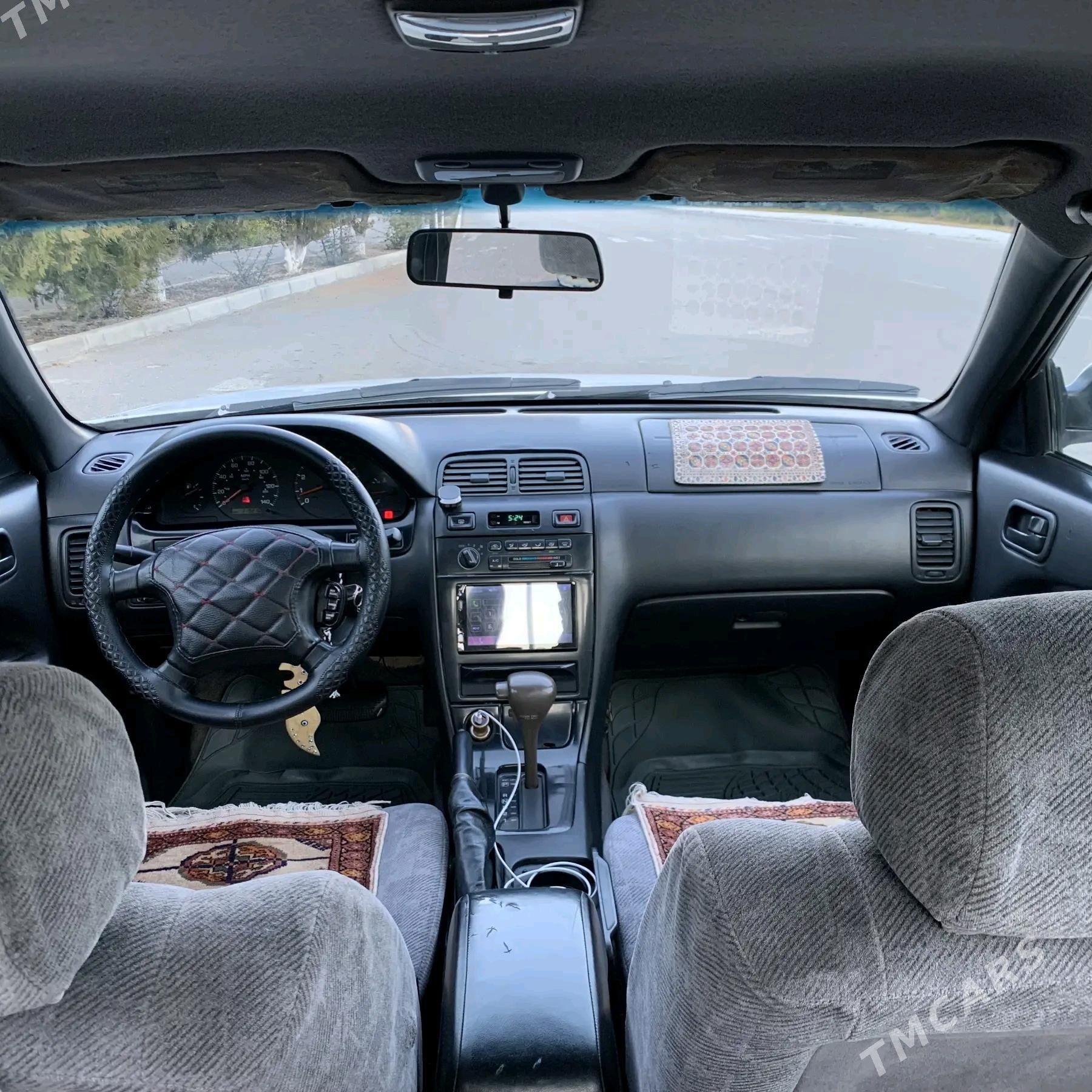 Nissan Maxima 1999 - 79 000 TMT - Bäherden - img 6